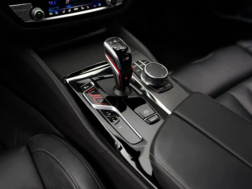 BMW M5 — миниатюра 19