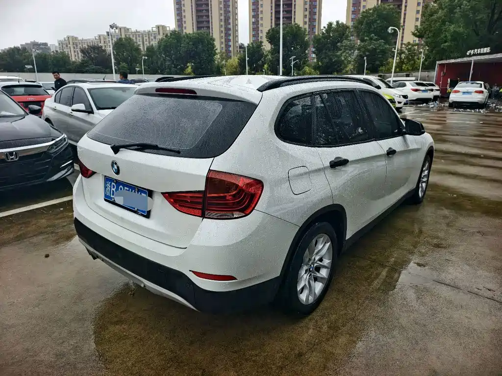 BMW X1 — миниатюра 5