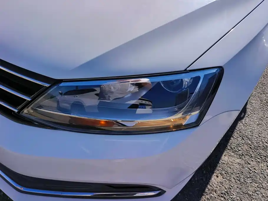Volkswagen Sagitar — миниатюра 5