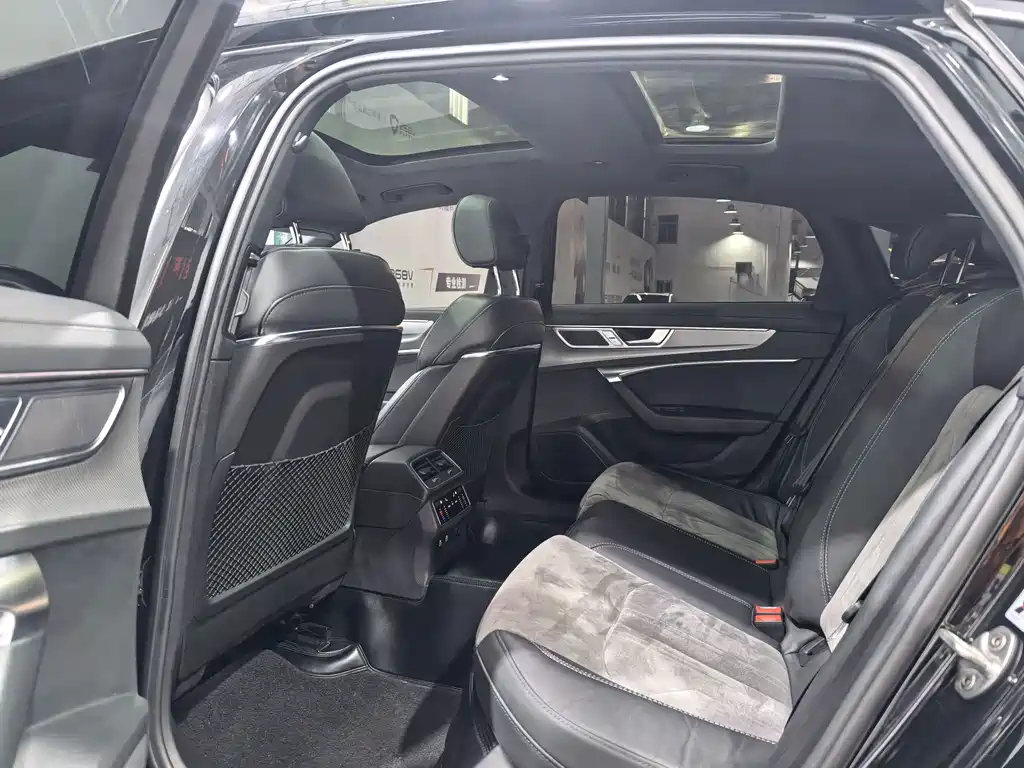 Audi A6L — миниатюра 4
