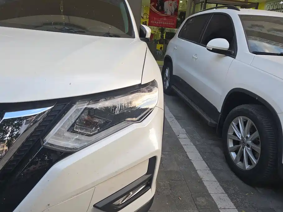 Nissan X-Trail — миниатюра 5