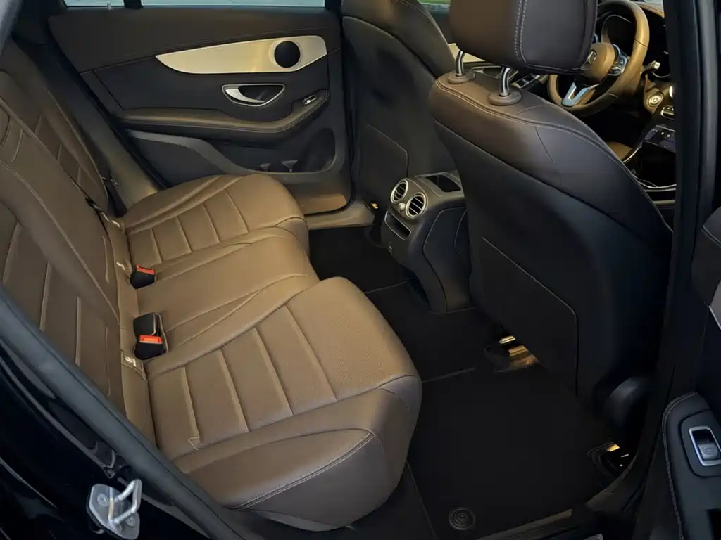 Mercedes-Benz GLC — миниатюра 8