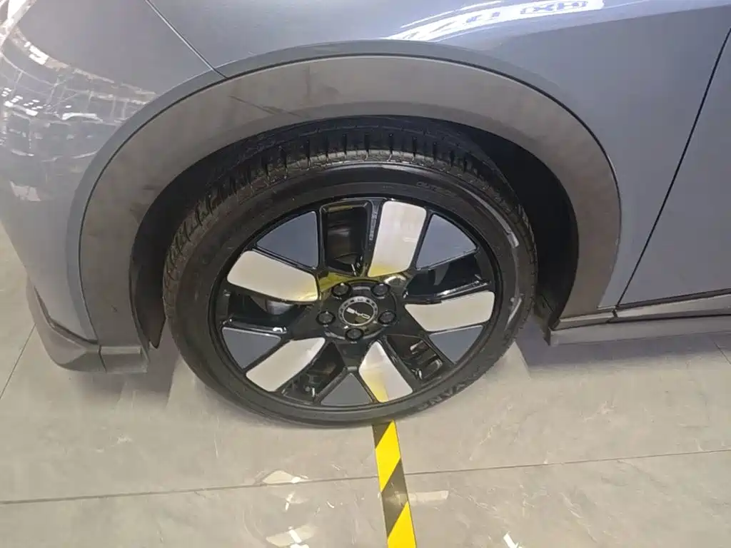 BYD Dolphin — миниатюра 23