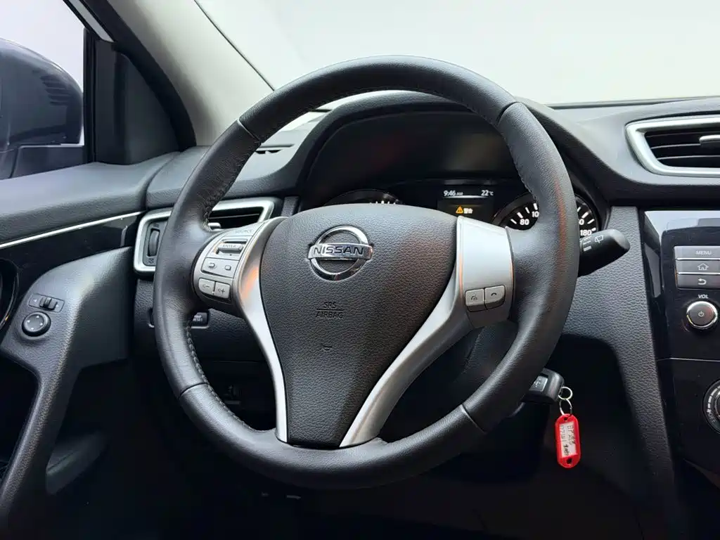 Nissan Qashqai — миниатюра 8