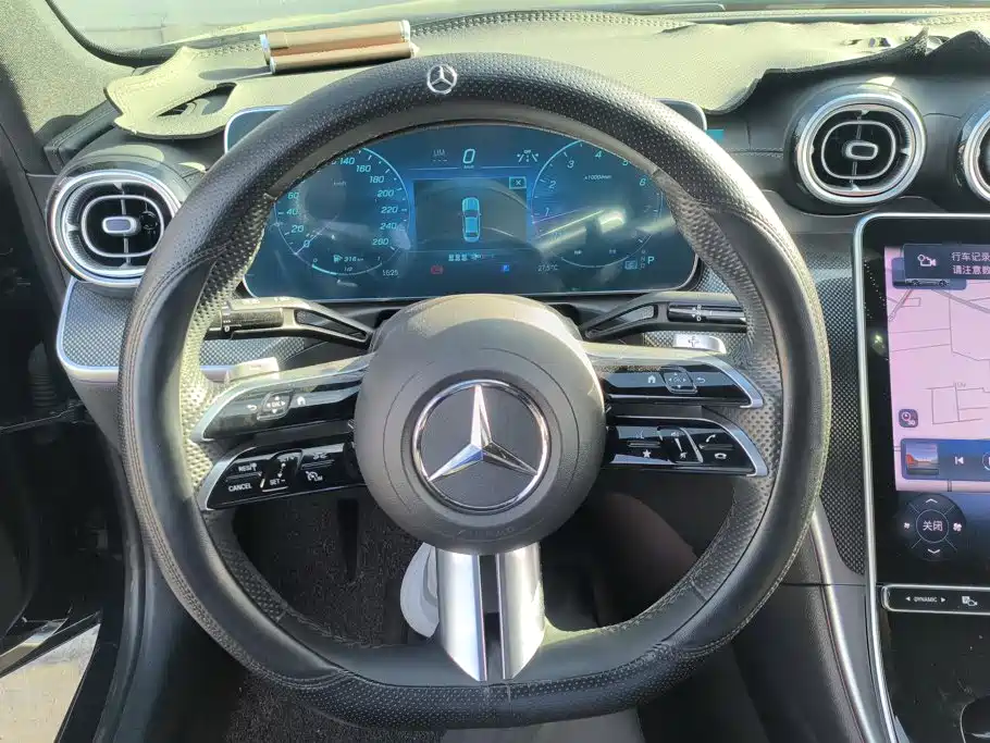 Mercedes-Benz C-Class — миниатюра 15