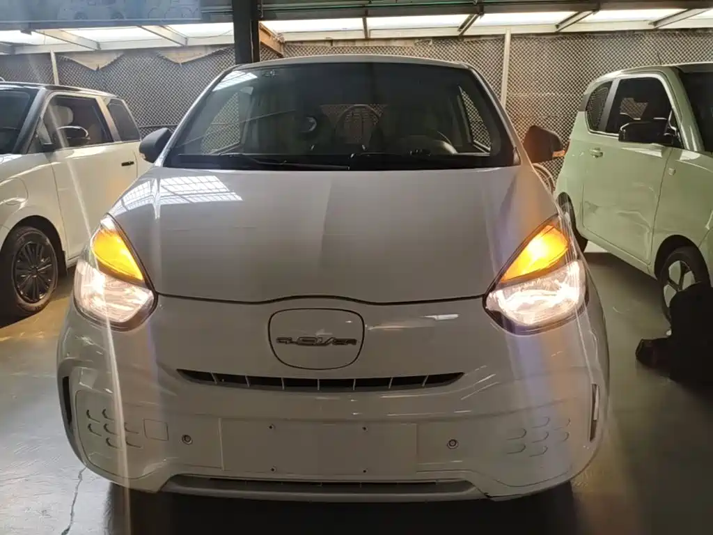 Roewe Clever — миниатюра 3