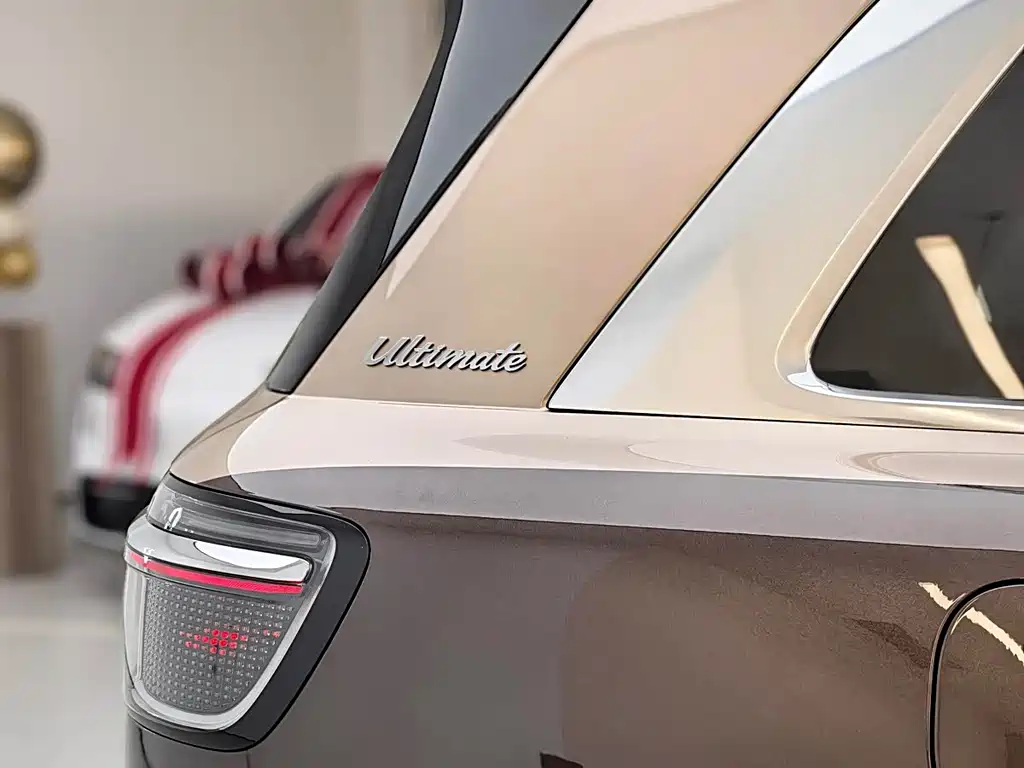 AITO AITO M9 — миниатюра 7