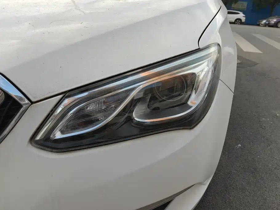 Buick Excelle — миниатюра 5