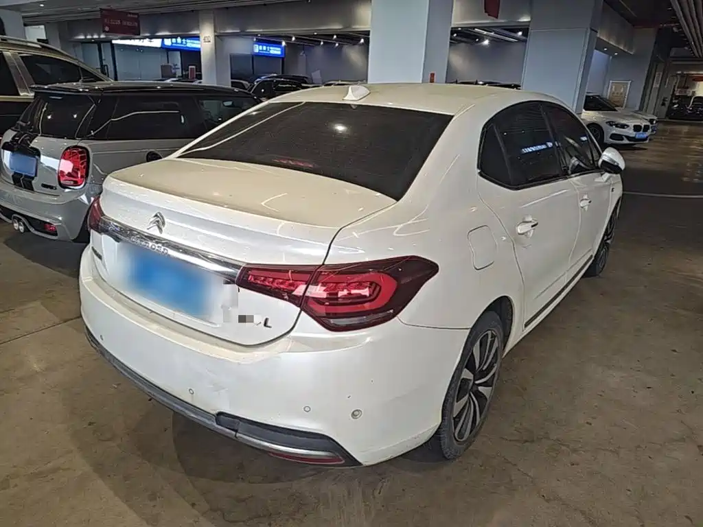 Citroen C4L — миниатюра 7