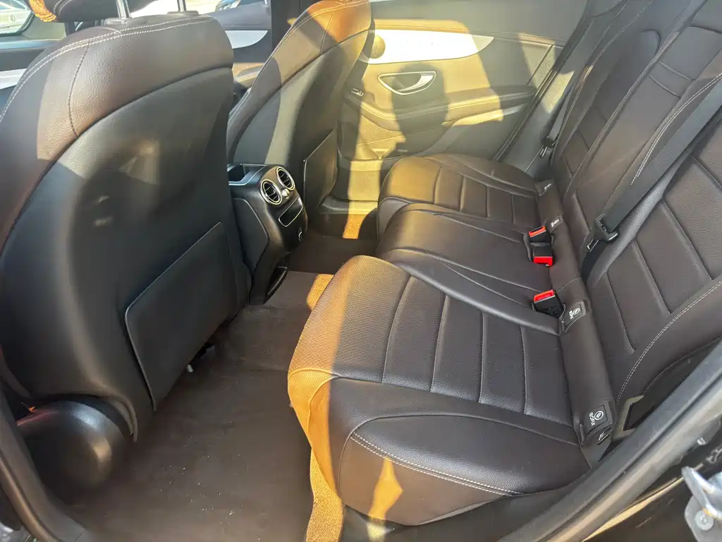 Mercedes-Benz GLC — миниатюра 9