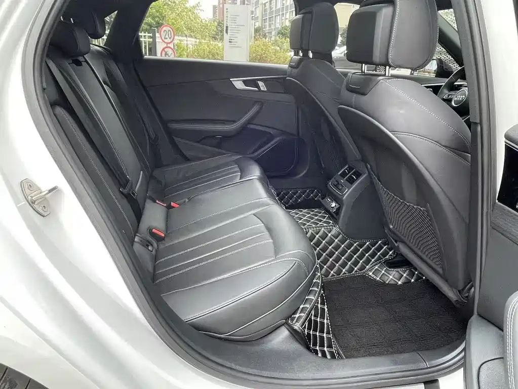 Audi A4L — миниатюра 16