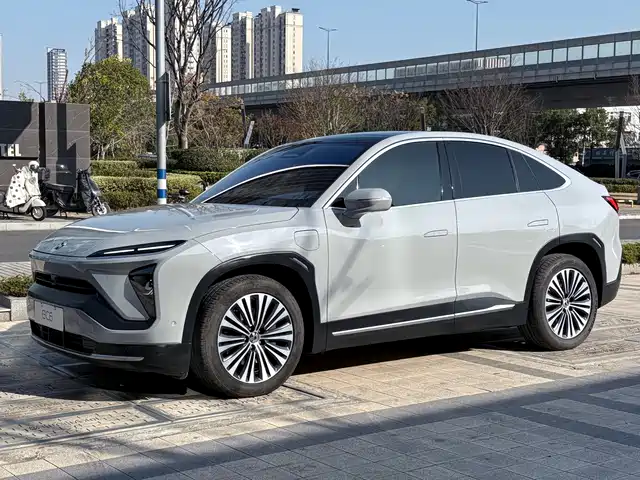 NIO NIO EC6 2021