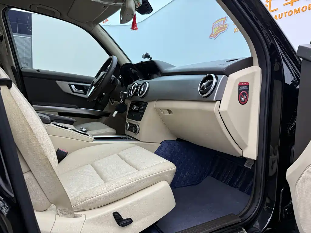 Mercedes-Benz GLK 2013 GLK 300 4MATIC