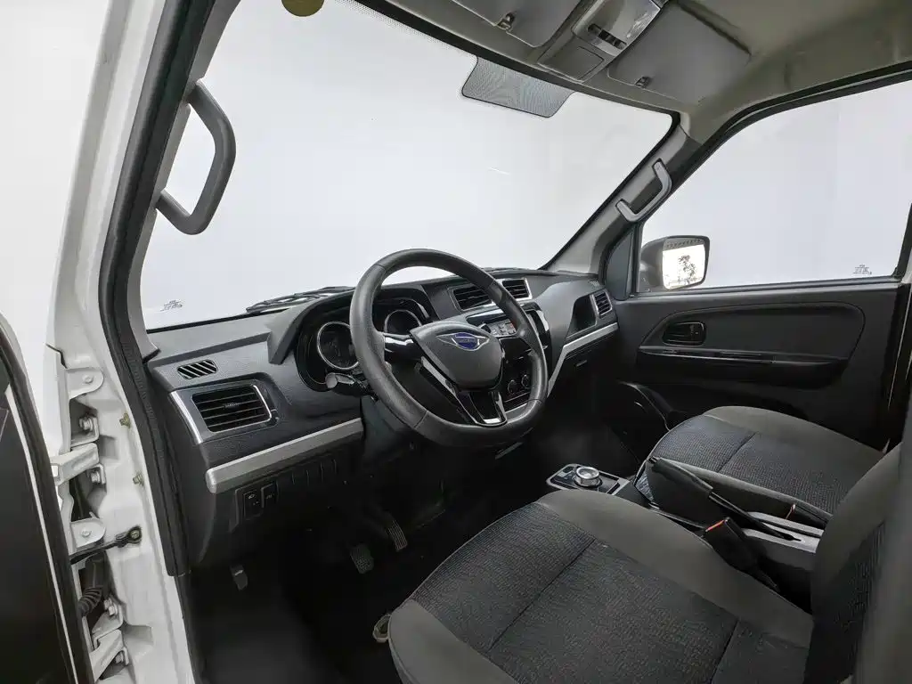 Foton EV6 — миниатюра 5