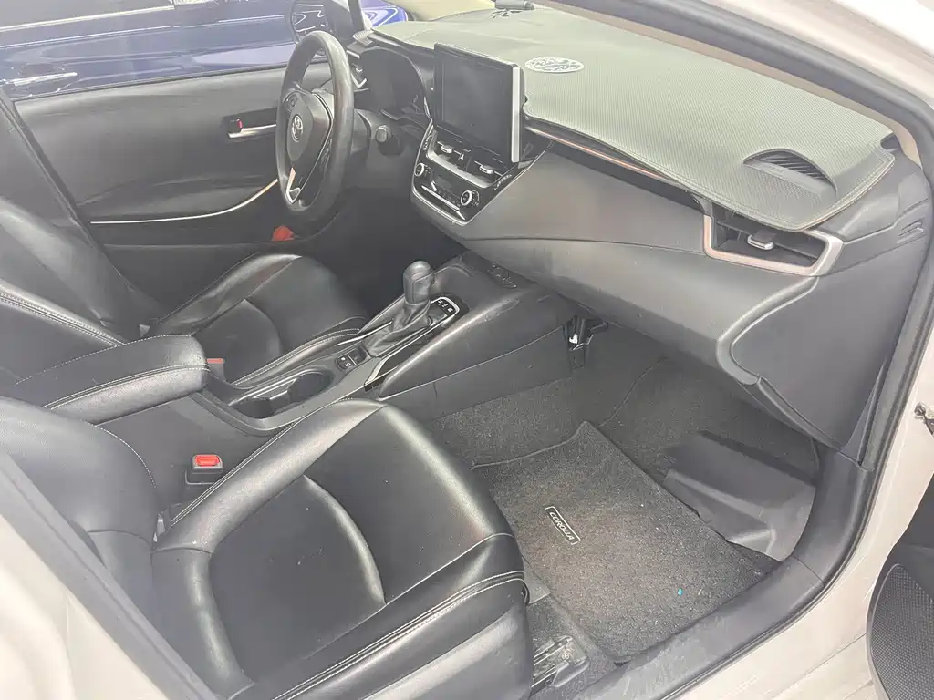 Toyota Corolla — миниатюра 10