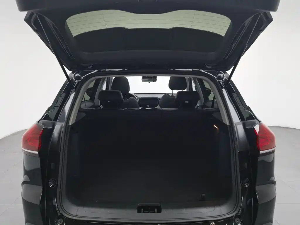Geely Boyue — миниатюра 16