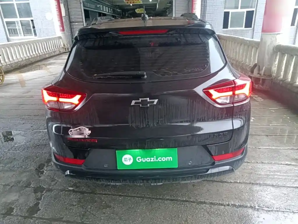 Chevrolet Tracker — миниатюра 6