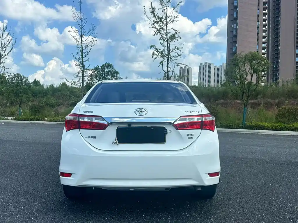 Toyota Corolla — миниатюра 8
