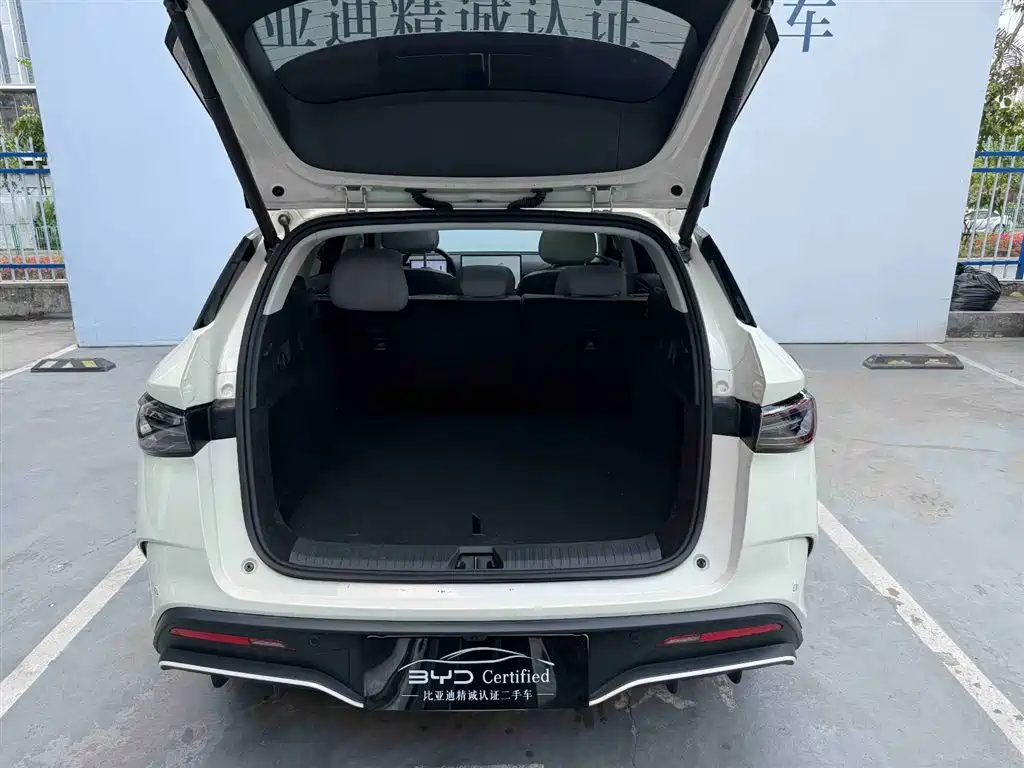 BYD SEAL 06 DM I TRAVEL EDITION