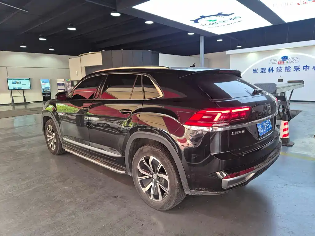 Volkswagen Teramont — миниатюра 7