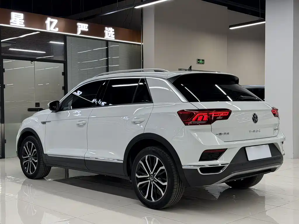 Volkswagen T-Roc — миниатюра 19