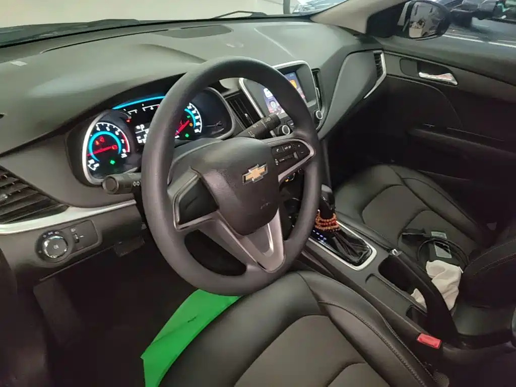 Chevrolet Cavalier — миниатюра 11
