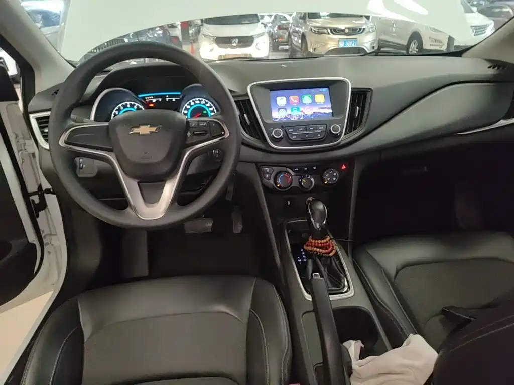 Chevrolet Cavalier — миниатюра 10