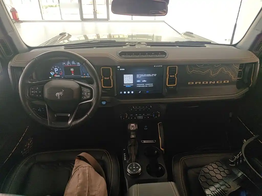 Ford Bronco — миниатюра 10