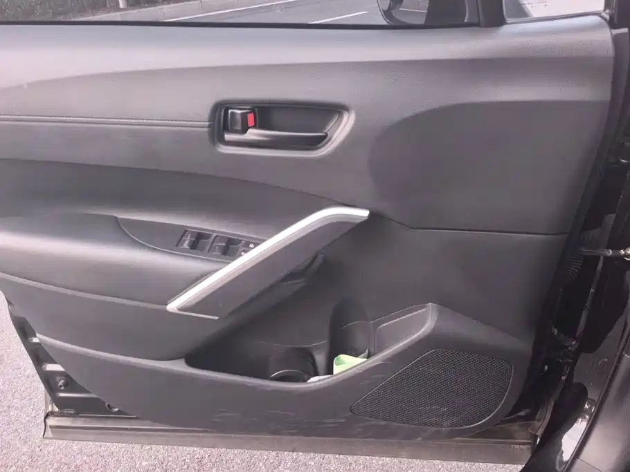 Toyota Frontlander — миниатюра 7