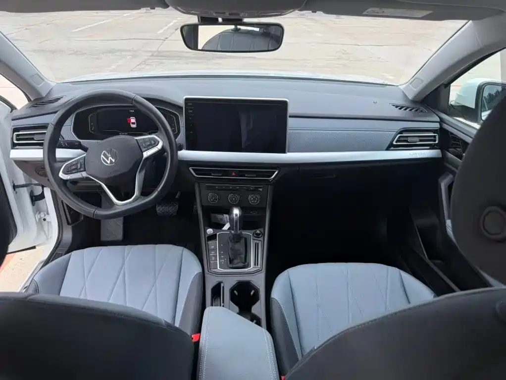 Volkswagen Lavida — миниатюра 4