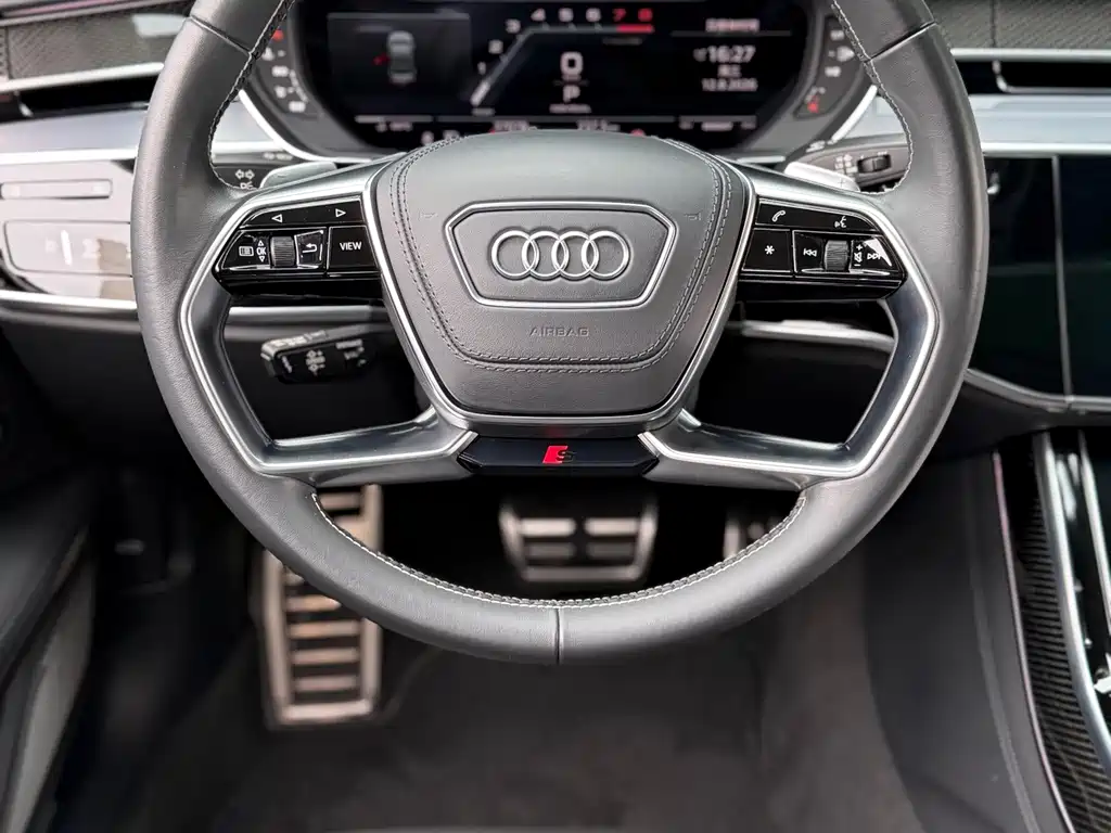 Audi S8 — миниатюра 15