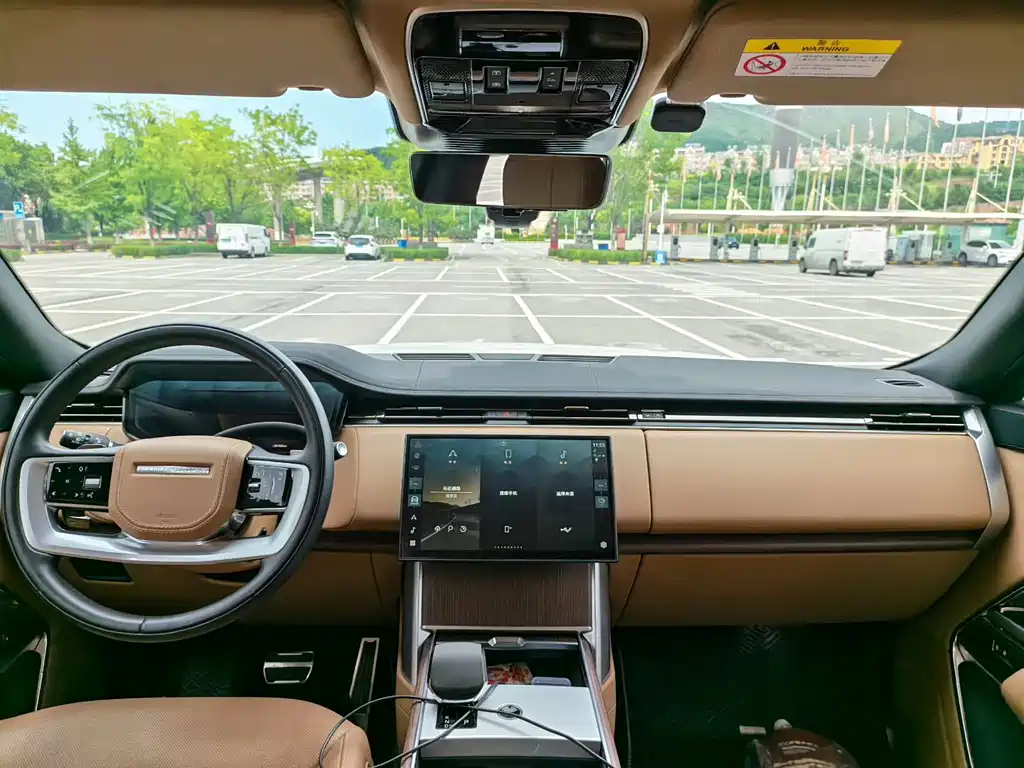 Land Rover Range Rover — миниатюра 5
