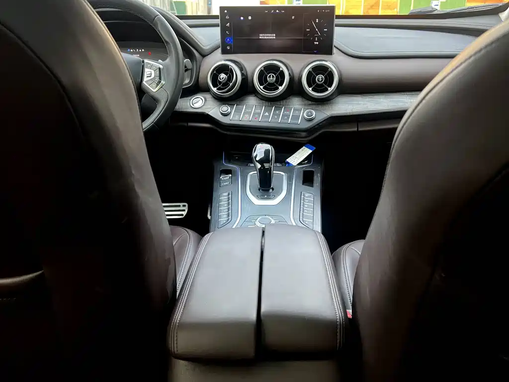 Wey Wey VV7 GT — миниатюра 13