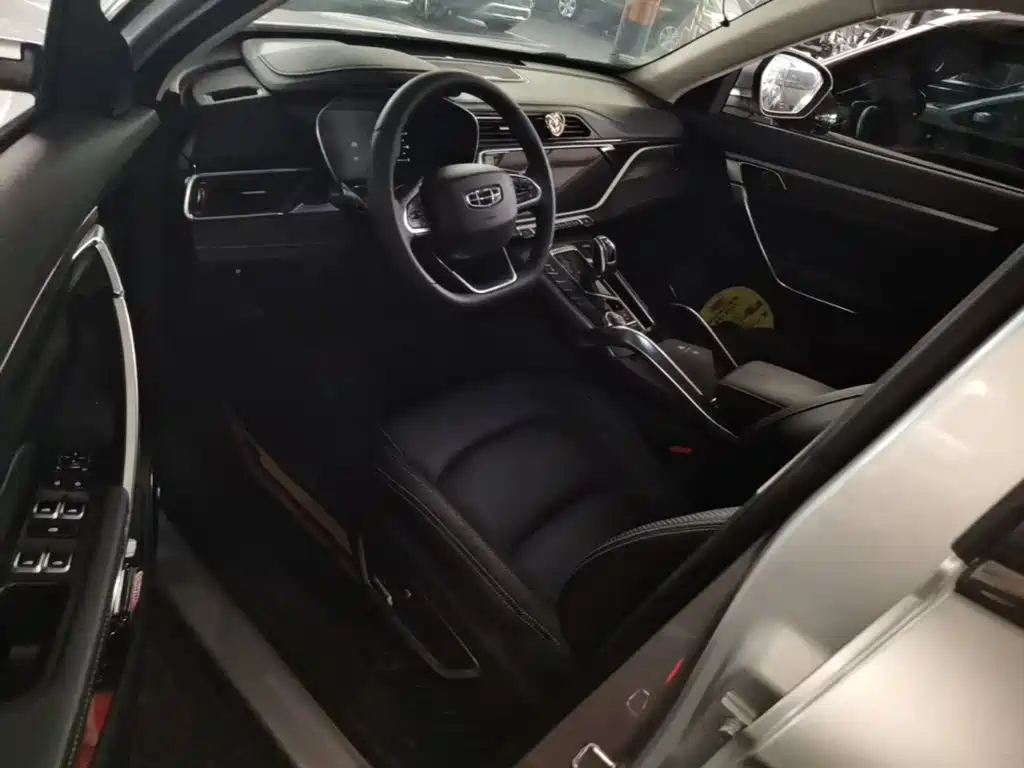 Geely Boyue — миниатюра 15