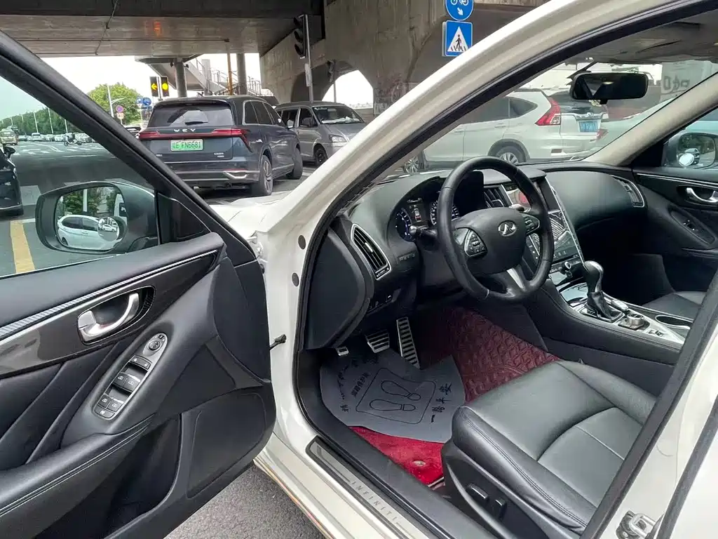 Infiniti Q50L — миниатюра 9