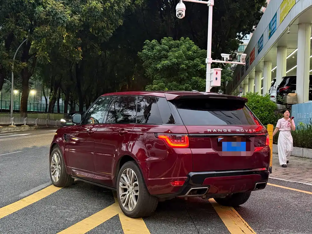 Land Rover Sport — миниатюра 3