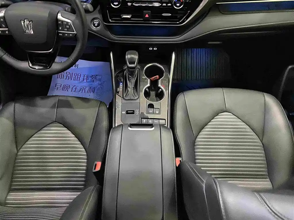 Toyota Crown Kluger — миниатюра 10