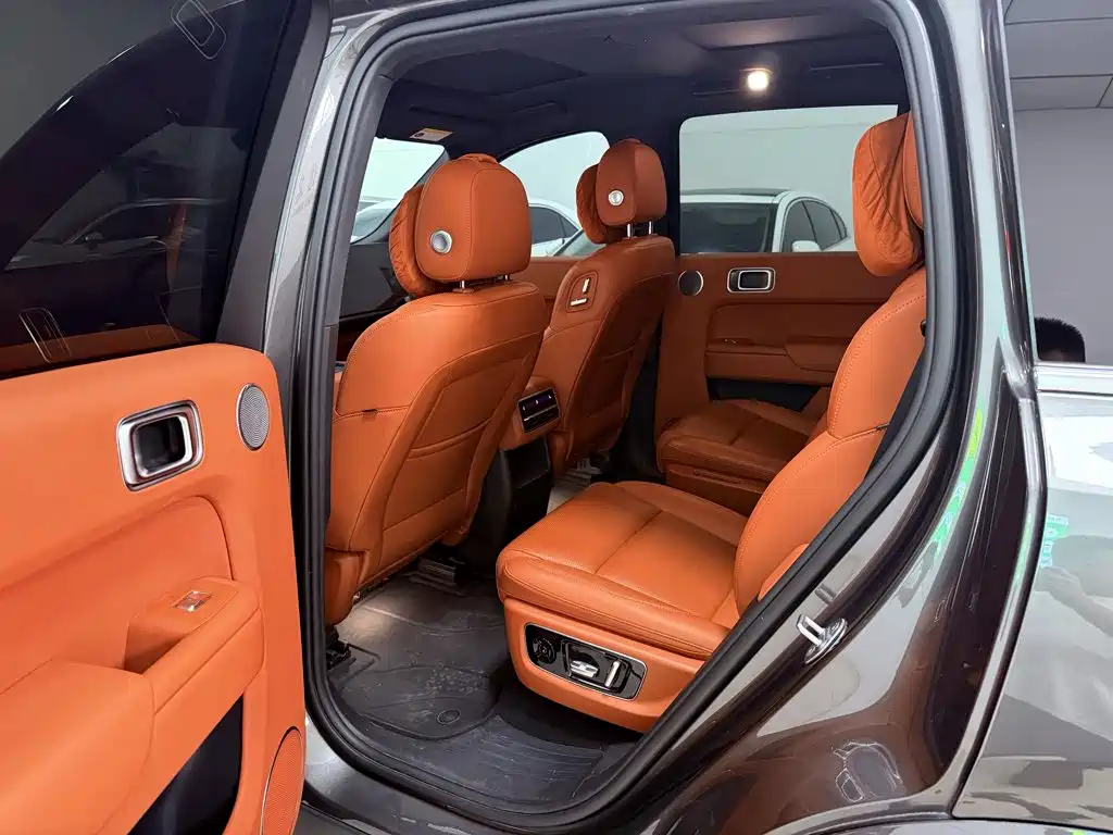 Li Auto Li L8 — миниатюра 6