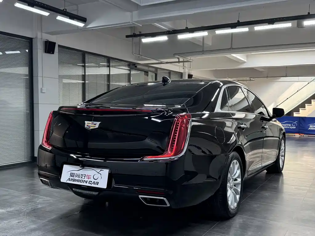 Cadillac XTS — миниатюра 7