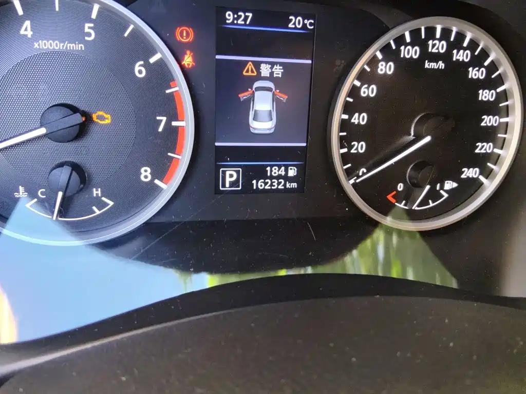 Nissan Sylphy — миниатюра 8