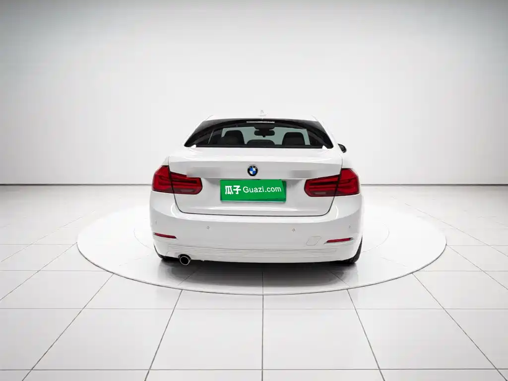 BMW 3 Series — миниатюра 3