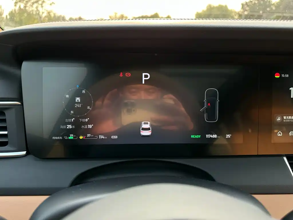 Li Auto Li ONE — миниатюра 12