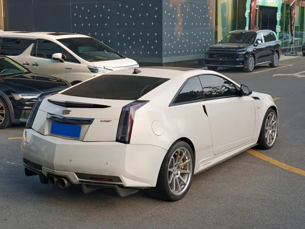 Cadillac CTS — миниатюра 4