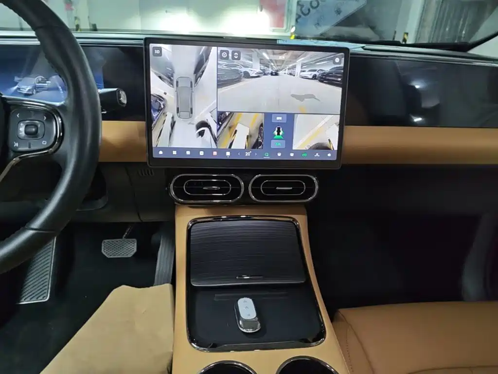 Leapmotor Leapmotor C11 — миниатюра 13