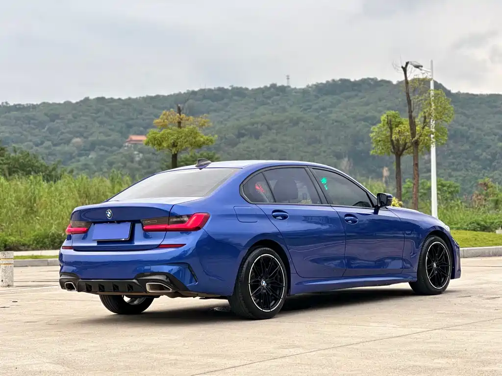 BMW 3 Series — миниатюра 5