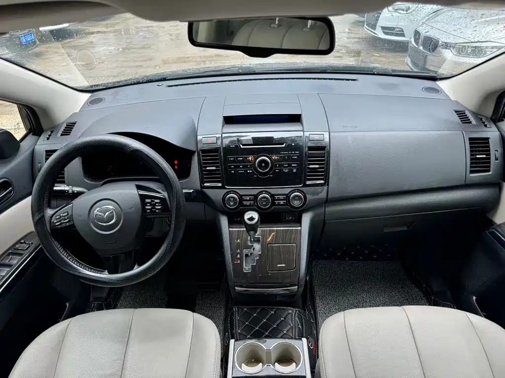 Mazda 8 — миниатюра 13