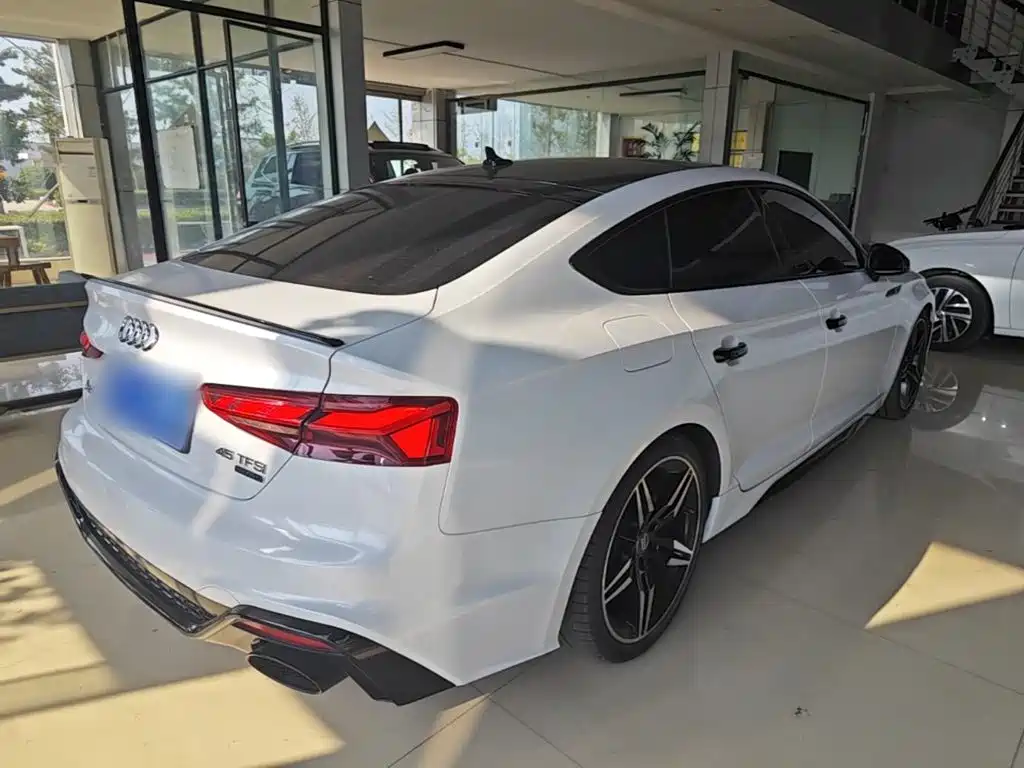 Audi A5 (Import) — миниатюра 7
