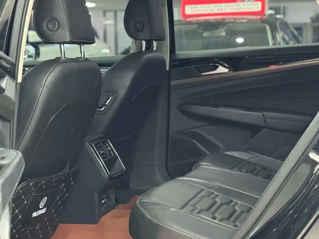 Volkswagen Passat — миниатюра 6