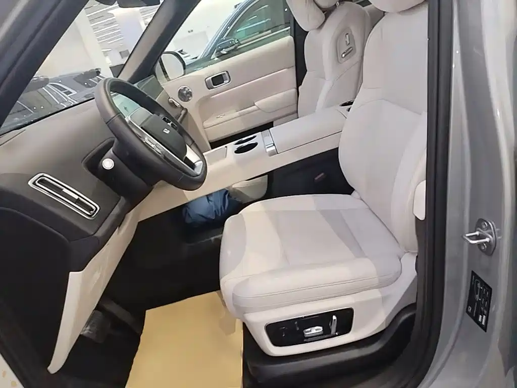 Li Auto Li L9 — миниатюра 15
