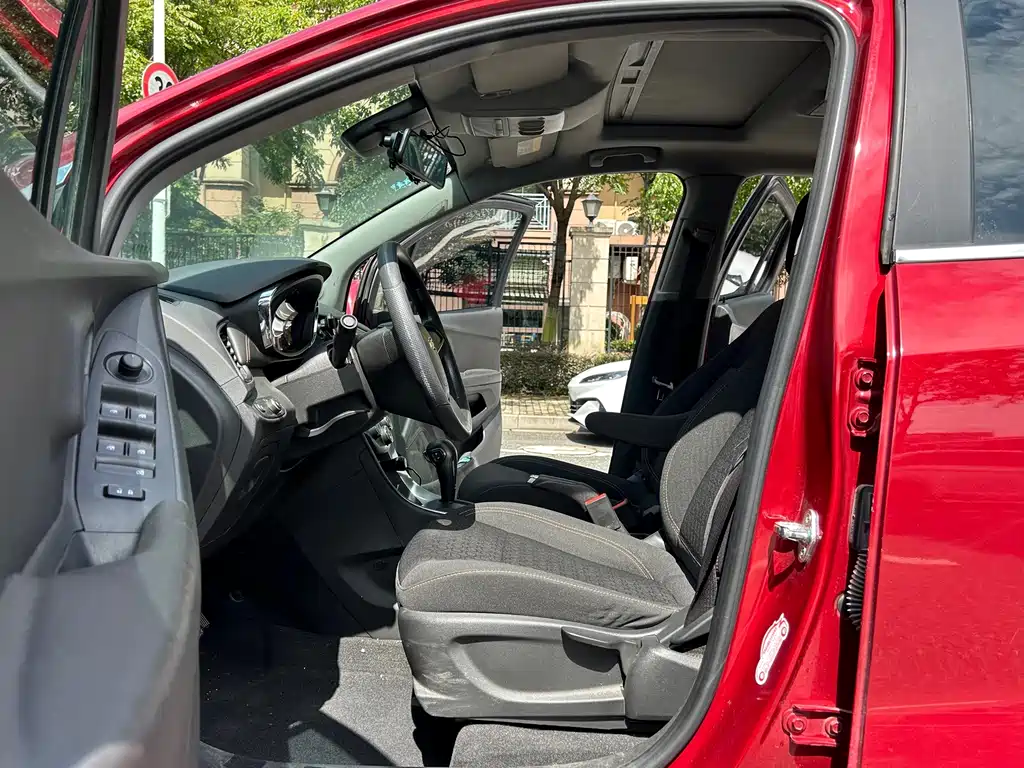Chevrolet Trax — миниатюра 7